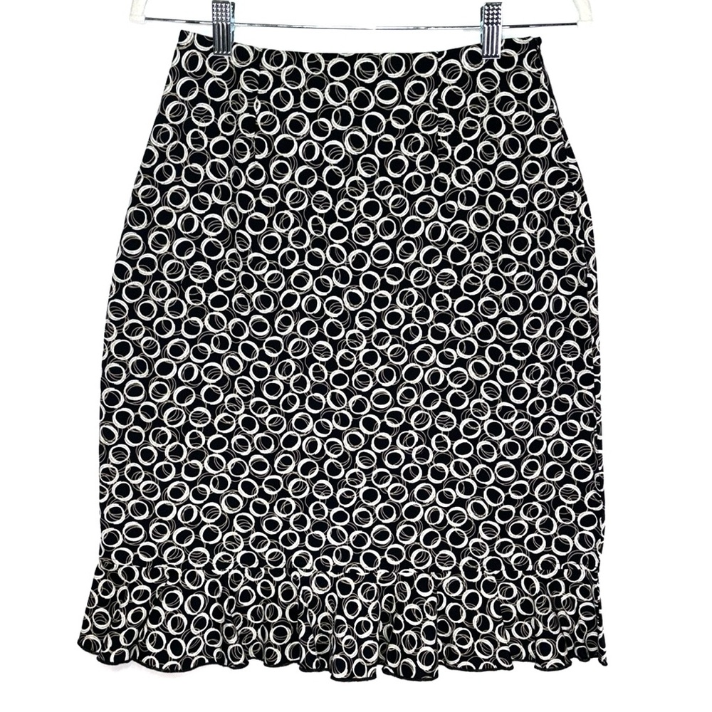 Hanna Andersson Black/White Pencil Cut Skirt w/ Ruffle Hem in Size 4